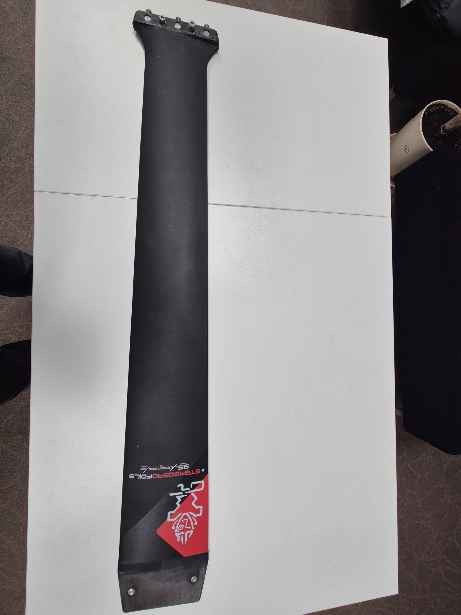 Starboard hydrofoil carbon mast 95cm 90° degrees (used)