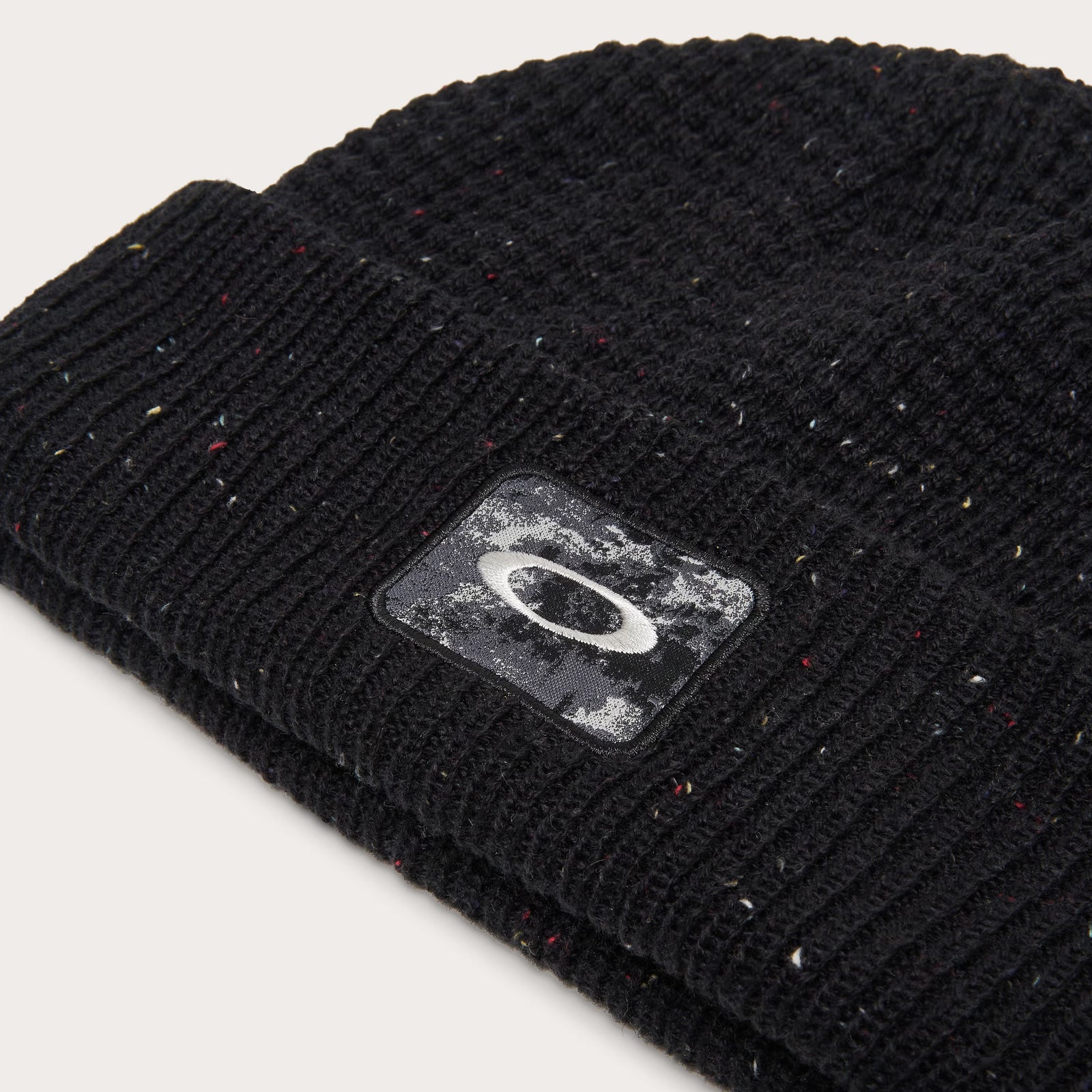 Oakley ELLIPSE Patch Waffle Beanie