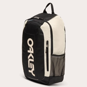 Oakley ENDURO 20L 3.0 Backpack